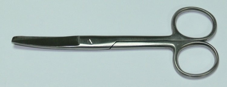 Nůžky chirurgické zahnuté hrotnato tupé 14 cm | NEHTOVÁ MODELÁŽ - Chirurgické nástroje, pinzety - Nůžky chirurgické, oční, preparační a na obvazy 
