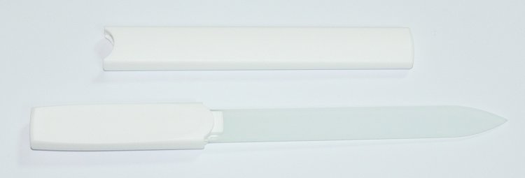 Skleněný pilník cestovní 140/2 mm čirý, bílé pouzdro | NEHTOVÁ MODELÁŽ - Leštičky, leštící bloky a pilníky na nehty pro nehtovou modeláž a manikúru - Skleněné a barevné pilníky na manikúru - Jednobarevné čiré Skleněný pilník cestovní 140/2 mm čirý, bílé pouzdro | NEHTOVÁ MODELÁŽ - Leštičky, leštící bloky a pilníky na nehty pro nehtovou modeláž a manikúru - Skleněné a barevné pilníky na manikúru - Jednobarevné čiré